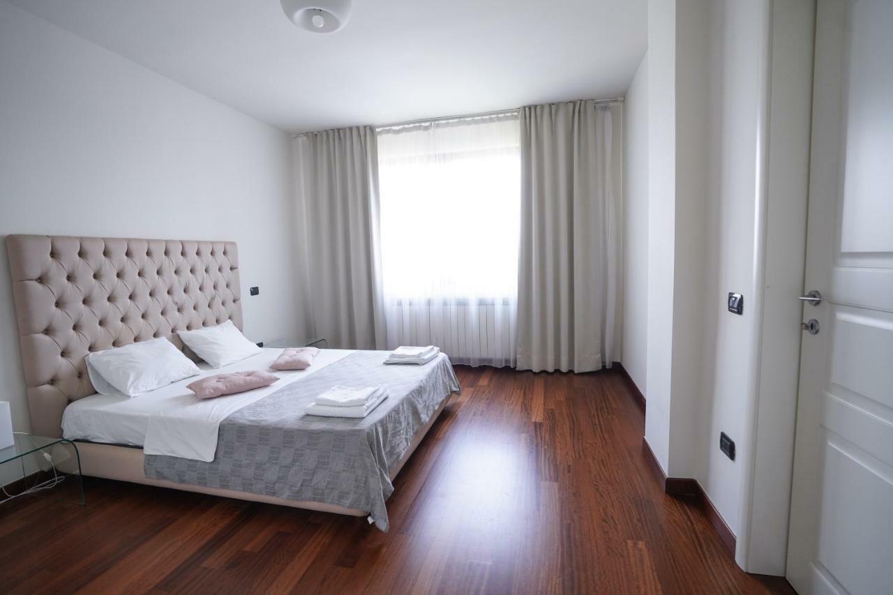 City Center Premium Apartments Bucareste Exterior foto
