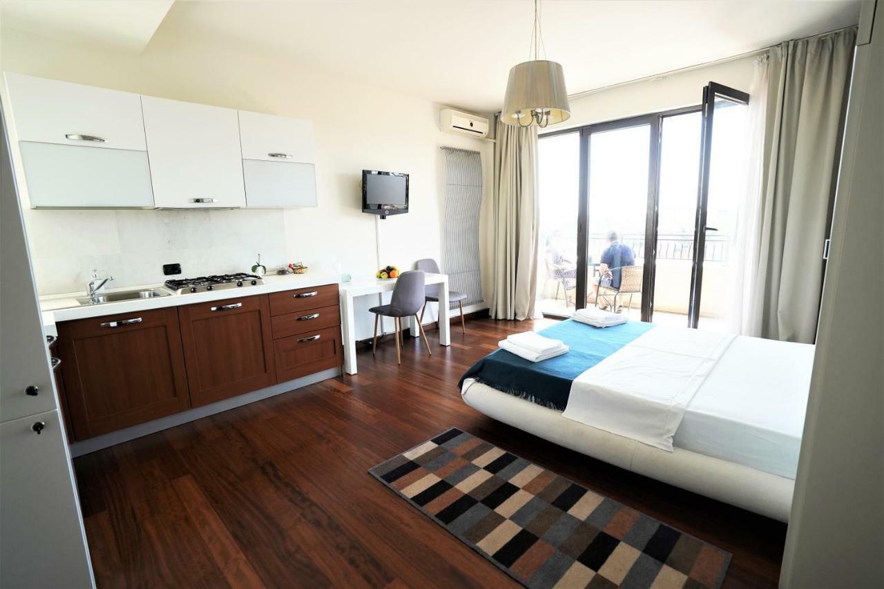 City Center Premium Apartments Bucareste Exterior foto