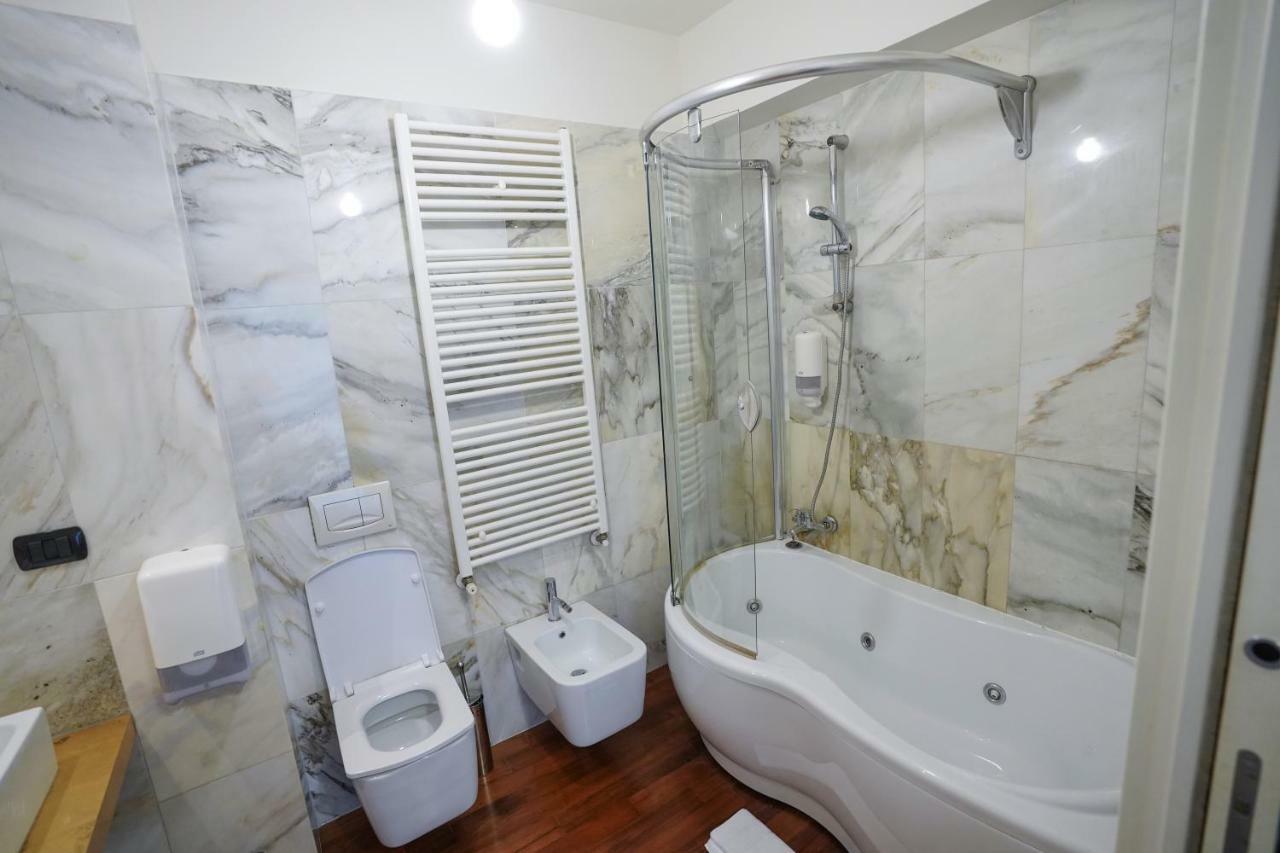 City Center Premium Apartments Bucareste Exterior foto