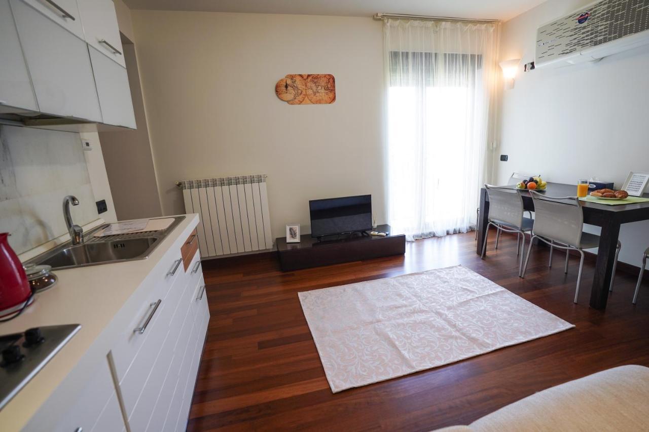 City Center Premium Apartments Bucareste Exterior foto